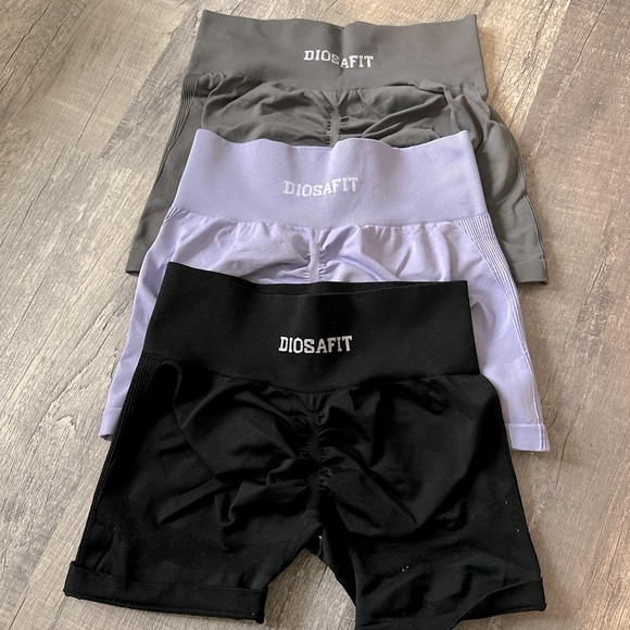 We’re $35-$40 each,high quality squat proof better than a lot of my gym shark - Picture 1 of 3